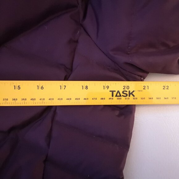 Calvin Klein Ladies Purple Puffy Full Zip Size Medium Coat - Picture 13 of 15